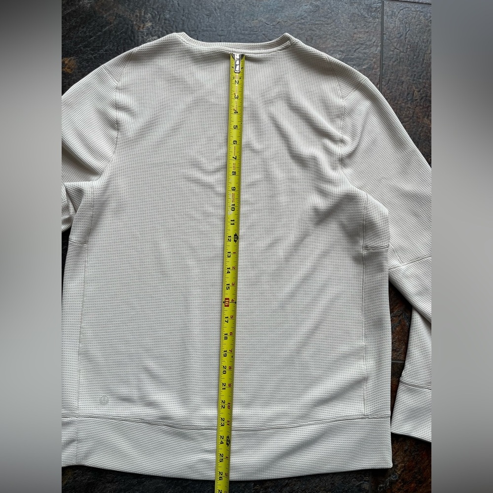 Men’s Lululemon cream crew long sleeve shift stitch performance shirt - Picture 11 of 11